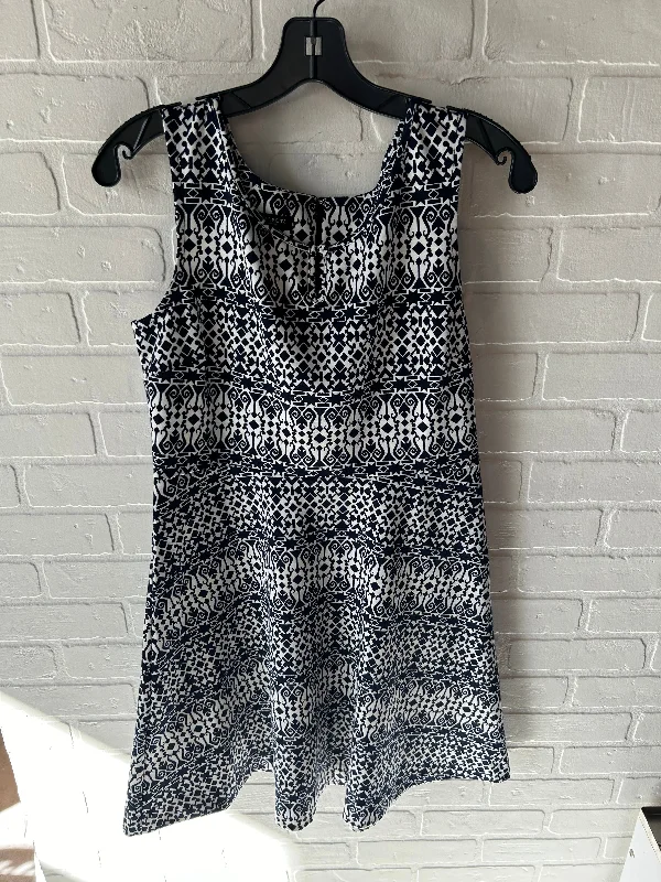 Dress Casual Short By Talbots In Blue & White, Size: Mp