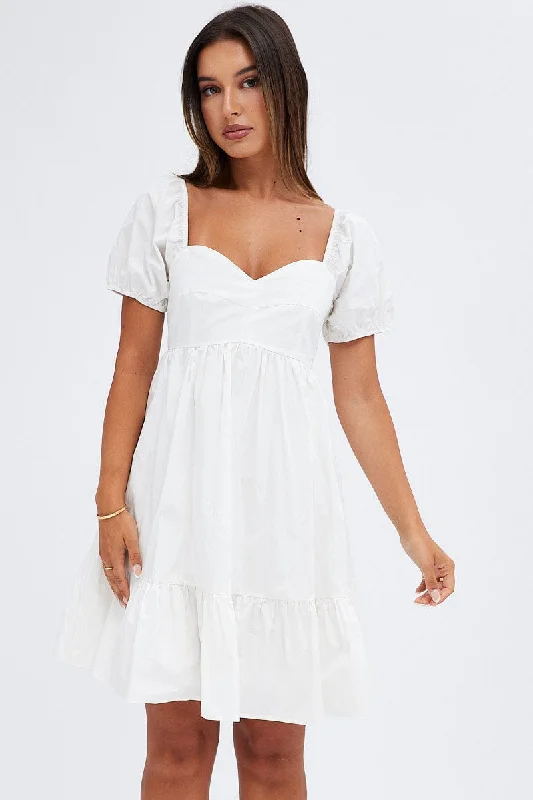 White Short Sleeve Sweetheart Neck Skater Dress