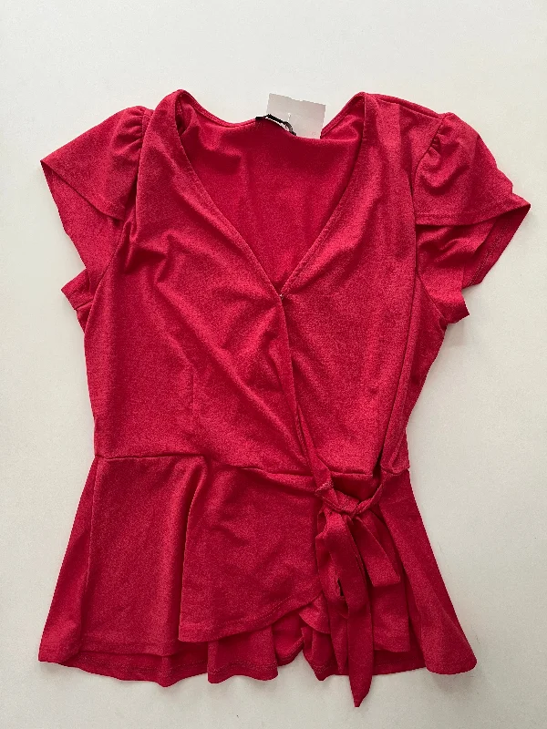 Blouse Short Sleeve By Auw In Red, Size: M